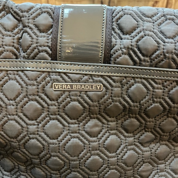 Vera Bradley Gray Quilted Crossbody Messenger Bag with Magnetic Closure - Picture 5 of 8